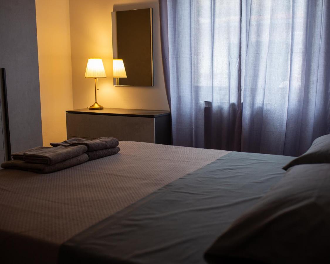 Like Home Apartment Reggio di Calabria Exteriör bild