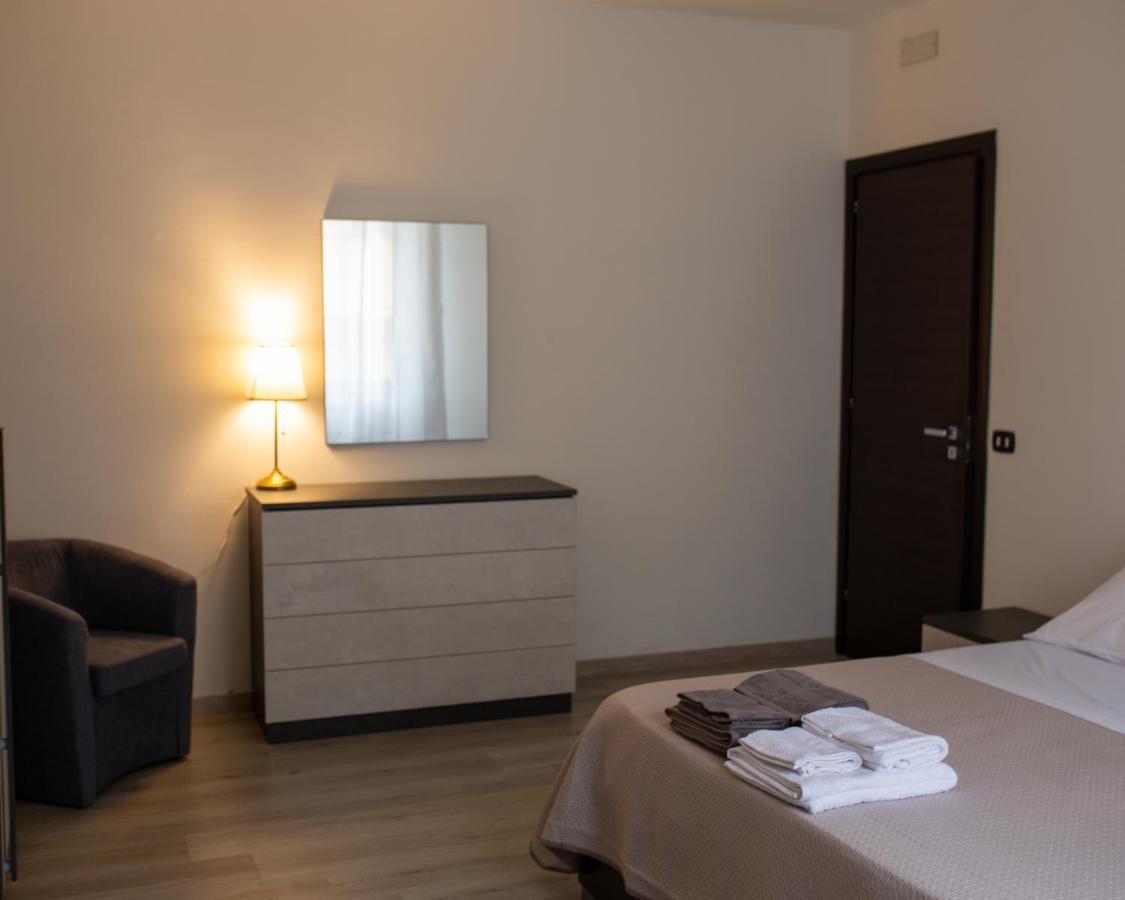 Like Home Apartment Reggio di Calabria Exteriör bild