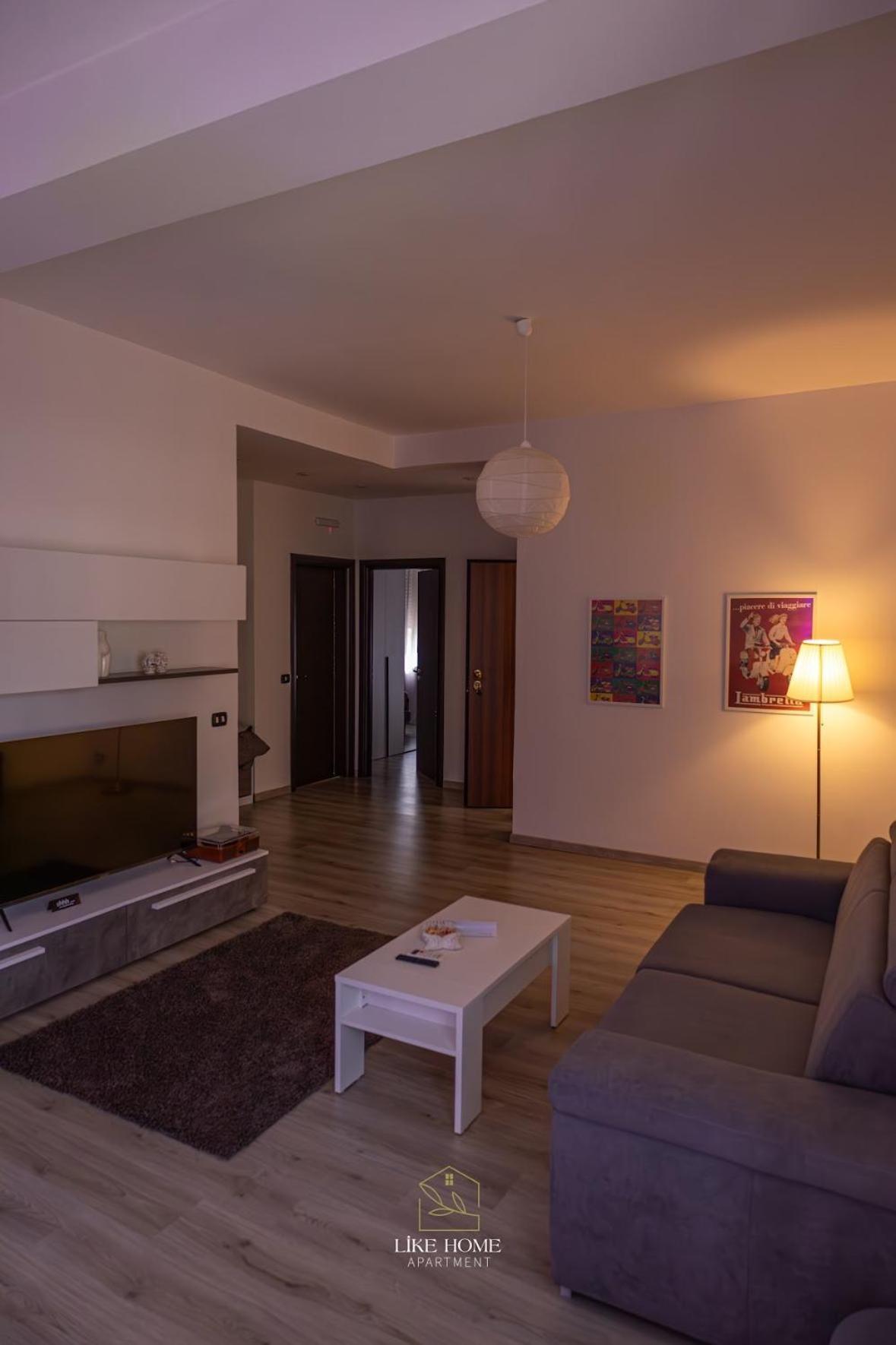 Like Home Apartment Reggio di Calabria Exteriör bild